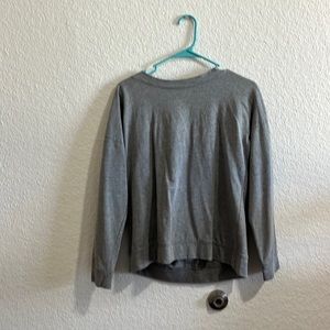 Gray sweatshirt